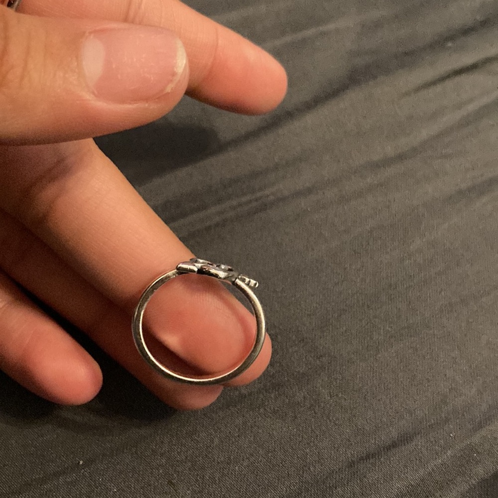 Ring - Picture 2 of 3